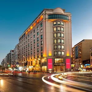 Ramada Plaza By Wyndham Center (adults Only) Hotel