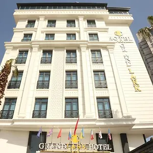 Otel Grand Lark, İstanbul